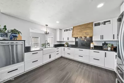 7432 Chipewa Street, Panama City, FL 32404 - Photo 5