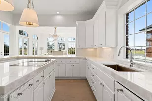 1405 Country Club Dr, Lynn Haven, FL 32444 - Photo 17