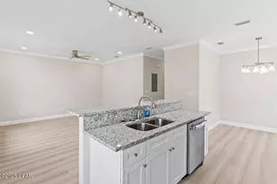 2204 E 8th St, Panama City, FL 32401 - Photo 9