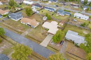 2017 Pattho Ln, Lynn Haven, FL 32444 - Photo 33