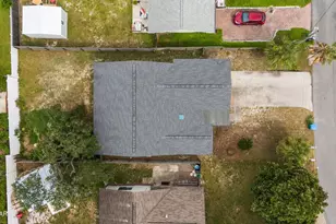 140 Oleander Cir, Panama City Beach, FL 32413 - Photo 7