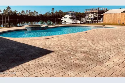 810 W 8th Street Circle, Lynn Haven, FL 32444 - Photo 3