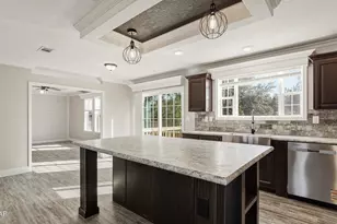 5375 Suncrest Rd, Marianna, FL 32448 - Photo 9