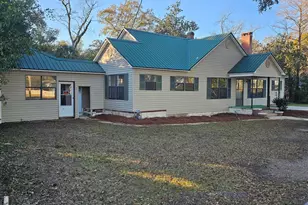 768 Main St, Chipley, FL 32428 - Photo 1