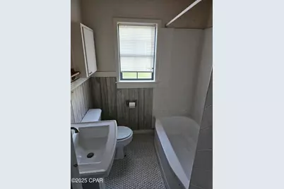 768 Main Street, Chipley, FL 32428 - Photo 15