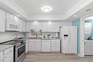 23223 Front Beach Rd, Panama City Beach, FL 32413 - Photo 9
