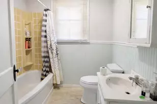 4056 Hwy 77, Graceville, FL 32440 - Photo 9