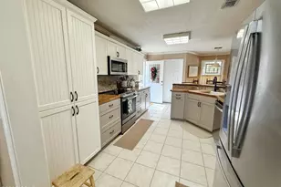 3243 5th St, Marianna, FL 32446 - Photo 15