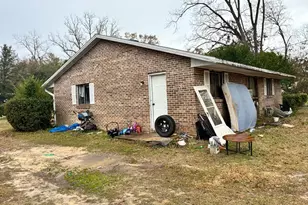 1228 Church Ave, Chipley, FL 32428 - Photo 5