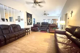 5386 Cooper St, Graceville, FL 32440 - Photo 13