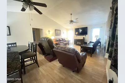 5386 Cooper Street, Graceville, FL 32440 - Photo 11