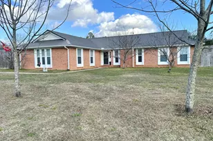 5386 Cooper St, Graceville, FL 32440 - Photo 1