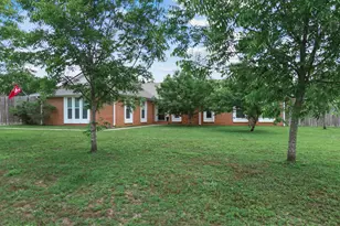 5386 Cooper St, Graceville, FL 32440 - Photo 3