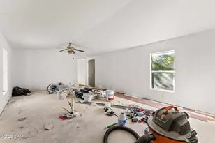 2122 W 29th St, Panama City, FL 32405 - Photo 3