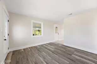 2204 Edgewood Dr, Panama City, FL 32405 - Photo 9