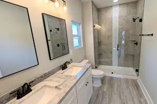 702 N 9th St, Panama City, FL 32404 - Photo 15