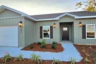 702 N 9th St, Panama City, FL 32404 - Photo 1