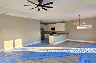 702 N 9th St, Panama City, FL 32404 - Photo 11