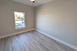 702 N 9th St, Panama City, FL 32404 - Photo 13