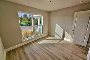 1005 Bayou St, Panama City, FL 32404 - Photo 9