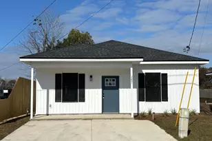 2601 E 6th St, Panama City, FL 32401 - Photo 1