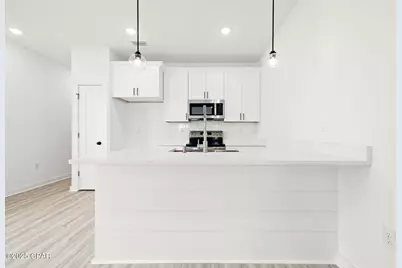 2601 E 6th Street, Panama City, FL 32401 - Photo 3