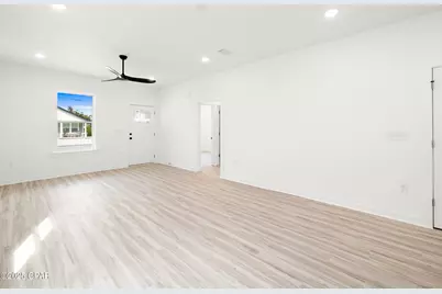 910 E 9th Court, Panama City, FL 32401 - Photo 13