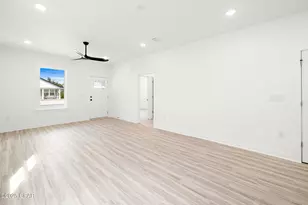 910 E 9th Ct, Panama City, FL 32401 - Photo 13