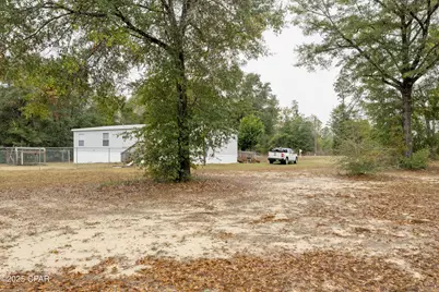 214 Lakepoint Road, Alford, FL 32420 - Photo 31