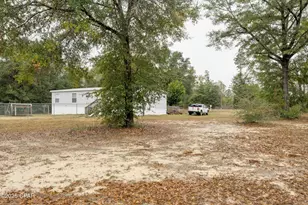 214 Lakepoint Rd, Alford, FL 32420 - Photo 31