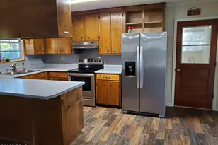 1744 Florida St, Alford, FL 32420 - Photo 5