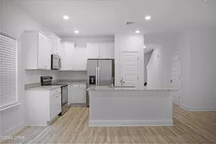 464 Melrose Wy, Panama City Beach, FL 32413 - Photo 3