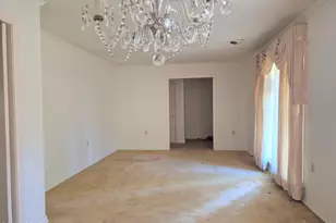 853 1st St, Chipley, FL 32428 - Photo 9