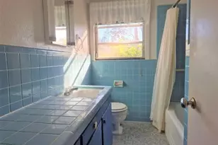 853 1st St, Chipley, FL 32428 - Photo 7