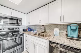 9850 S Thomas Dr, Panama City, FL 32408 - Photo 17