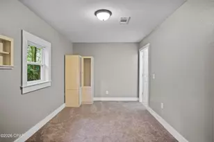 657 Main St, Chipley, FL 32428 - Photo 17