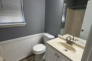 1007 W 11th Ct, Panama City, FL 32401 - Photo 9