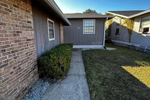 1007 W 11th Ct, Panama City, FL 32401 - Photo 3