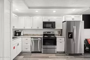 8817 S Thomas Dr, Panama City, FL 32408 - Photo 11