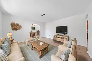 2316 Pine View Dr, Bonifay, FL 32425 - Photo 3