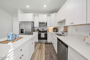 118 Butler Cv, Panama City Beach, FL 32413 - Photo 9