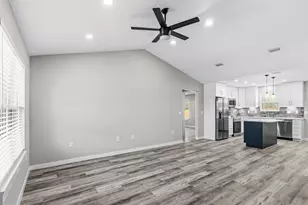 426 N Comet Ave, Panama City, FL 32404 - Photo 9