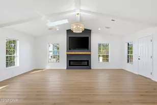 224 E Lakeshore Dr, Panama City Beach, FL 32413 - Photo 11