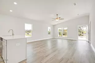 11508 Godart St, Panama City, FL 32404 - Photo 7