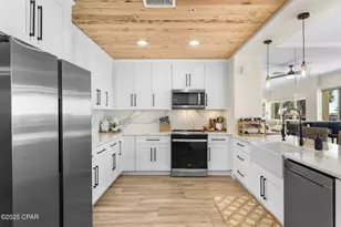 7115 Thomas Dr, Panama City, FL 32408 - Photo 11