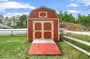 215 Skunk Valley Rd, Southport, FL 32409 - Photo 33