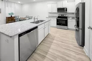 547 Melrose Wy, Panama City Beach, FL 32413 - Photo 5