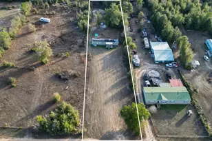 10626 Happyville Rd, Youngstown, FL 32466 - Photo 1