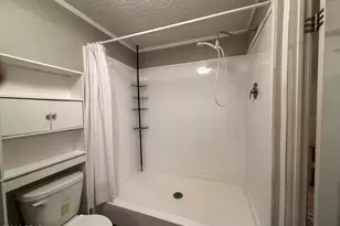 10626 Happyville Rd, Youngstown, FL 32466 - Photo 17