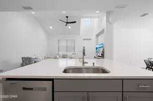 8746 Sand dollar Dr, Panama City Beach, FL 32413 - Photo 7